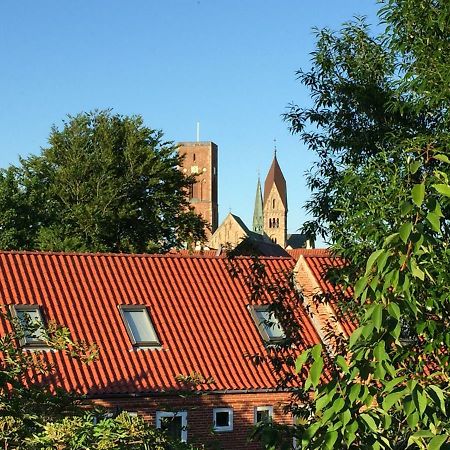 Selvbetjent Lejlighed I Centrum Ved Aen Apartamento Ribe Exterior foto